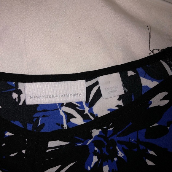 Large - Picture 3 of 3